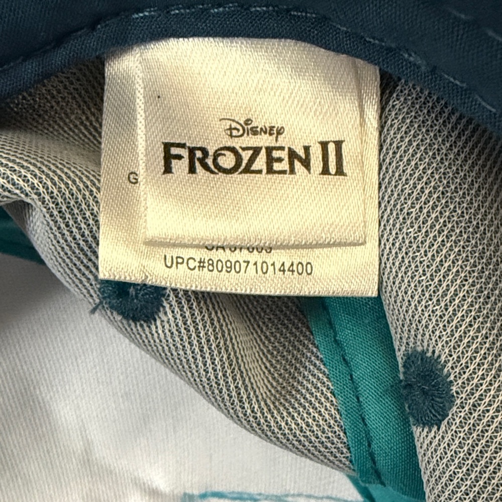 Disney Frozen II Teal and White Character Hat - Picture 2 of 13